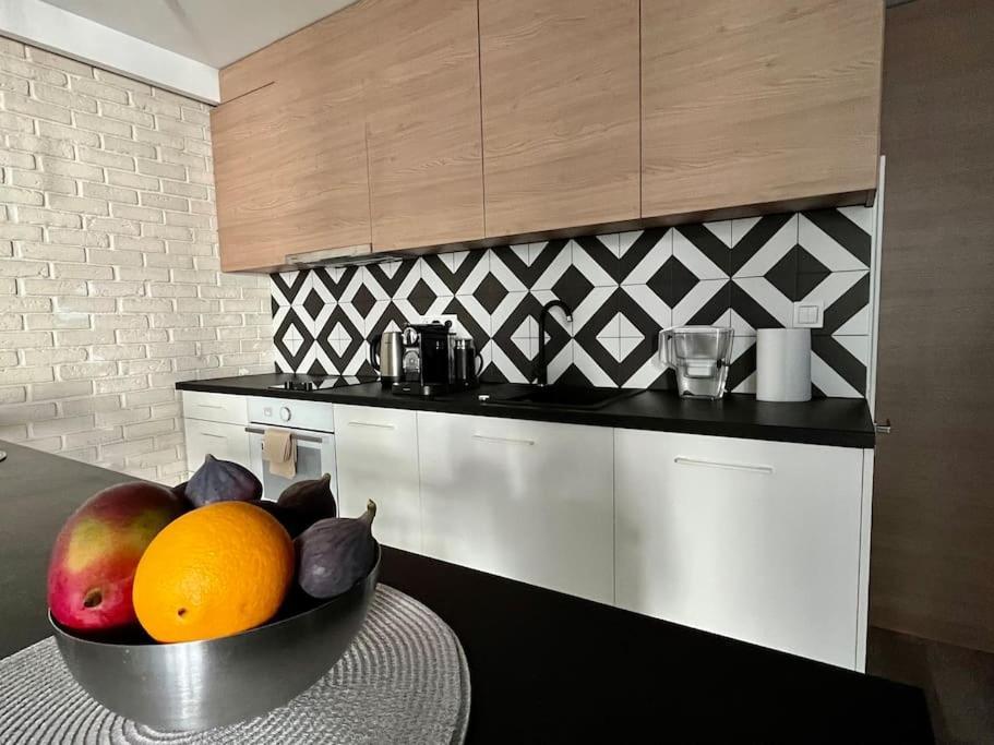 Smart Apartment Ogrodowa Varşova Dış mekan fotoğraf